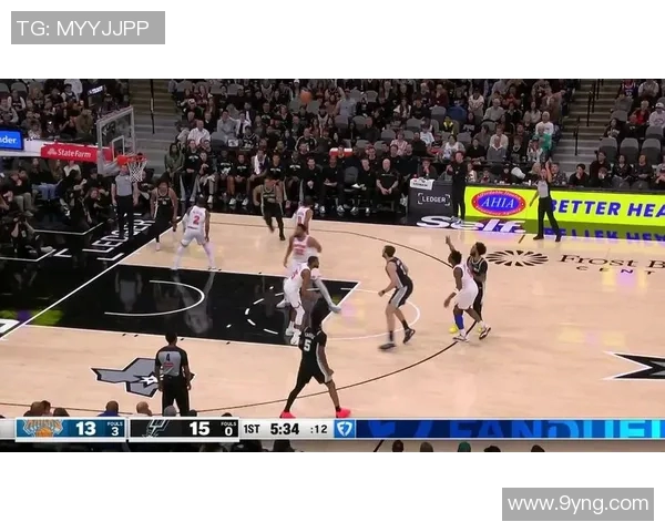 尚帕尼状态回暖全场表现出色14投8中三分命中率高达44砍下20分10板4助 尚帕尼状态回暖全场表现出色14投8中三分命中率高达44砍下20分10板4助