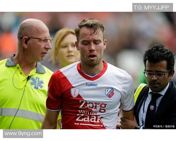 法兰克福正式签约21岁霍芬海姆边锋埃奇古亚布合同有效至2031年6月