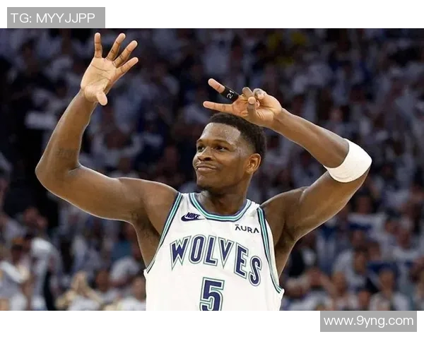 爱德华兹三分失准却狂砍33分16罚14中展现疯狂冲击力